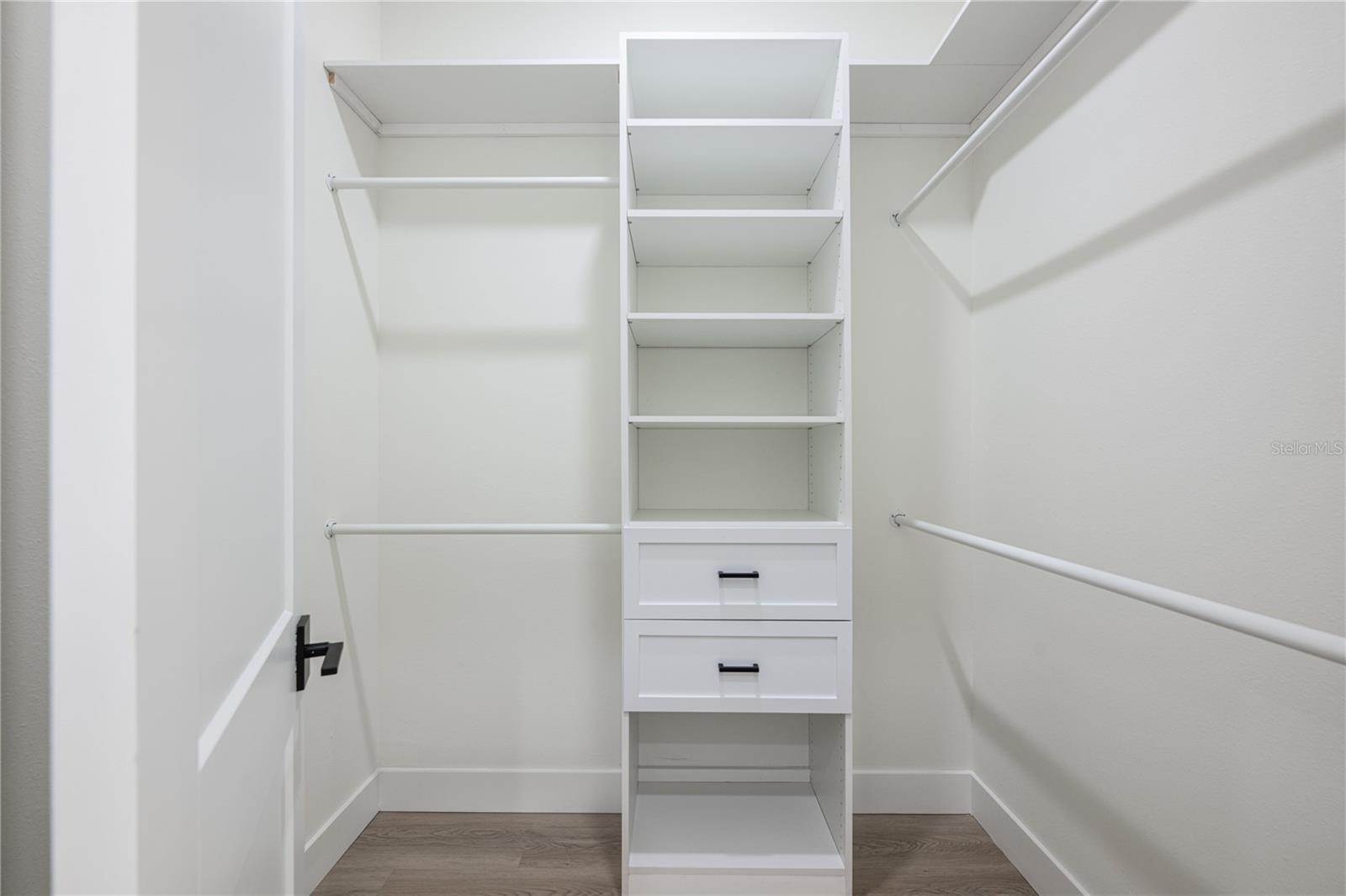 Image 21 of 45 For 42845 Honeysuckle Street