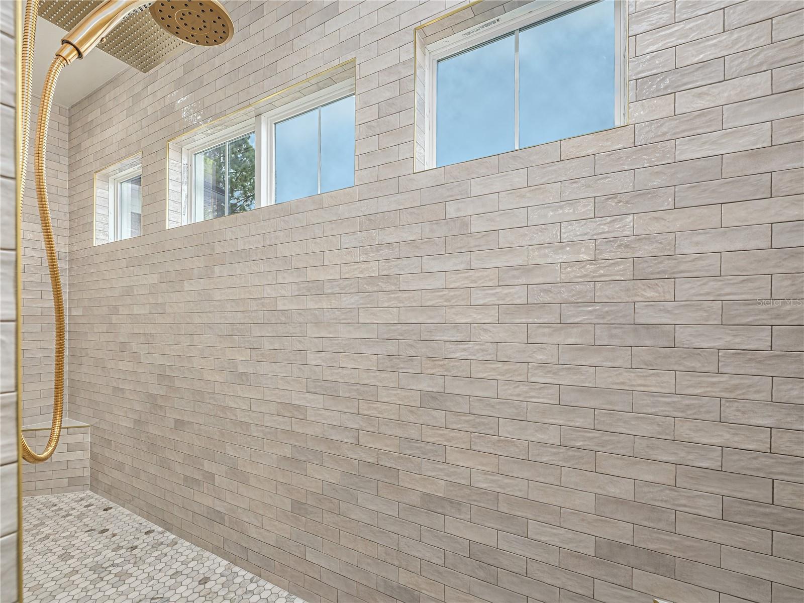 Image 24 of 45 For 42845 Honeysuckle Street