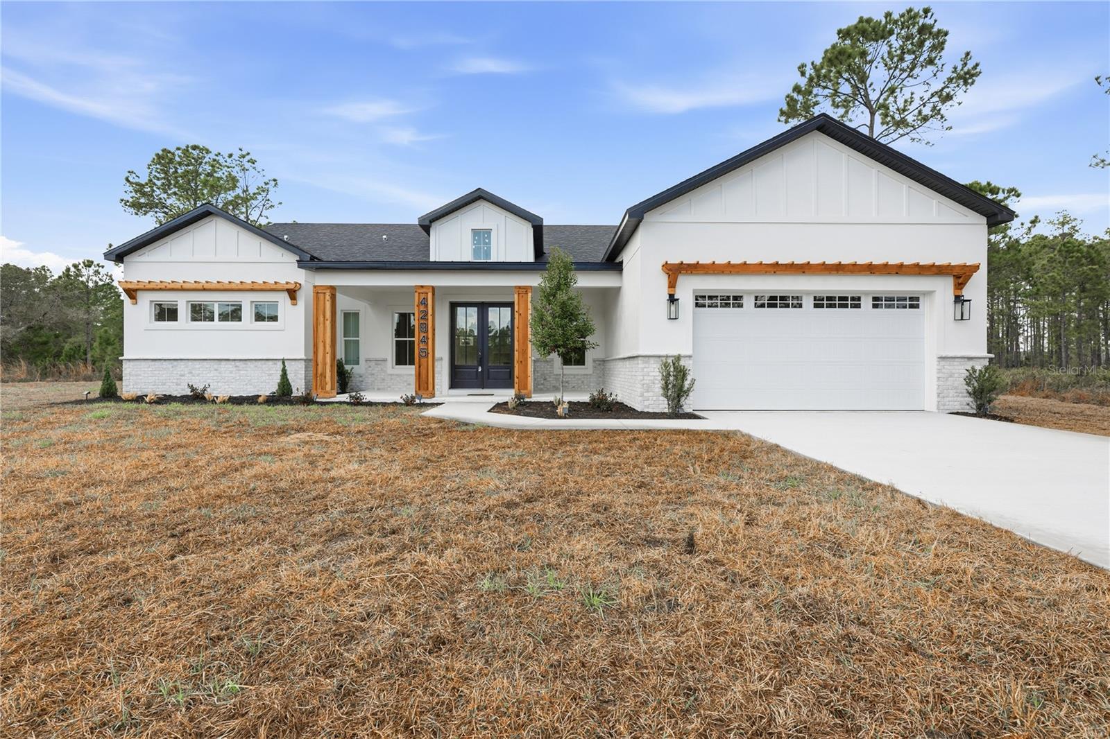 Image 41 of 45 For 42845 Honeysuckle Street