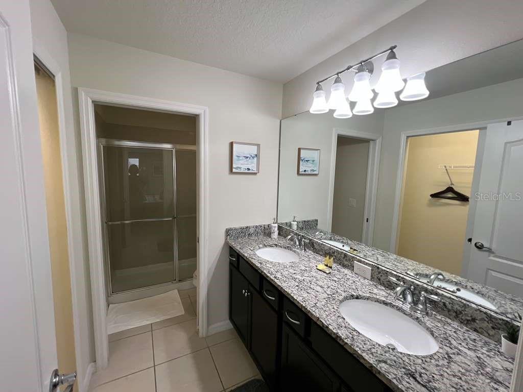 Image 19 of 35 For 2458 Dubai Street