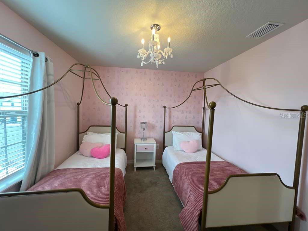 Image 23 of 35 For 2458 Dubai Street