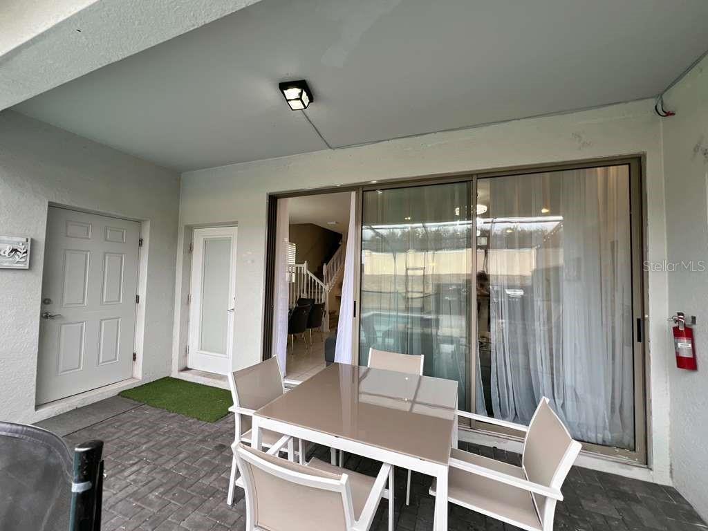 Image 28 of 35 For 2458 Dubai Street