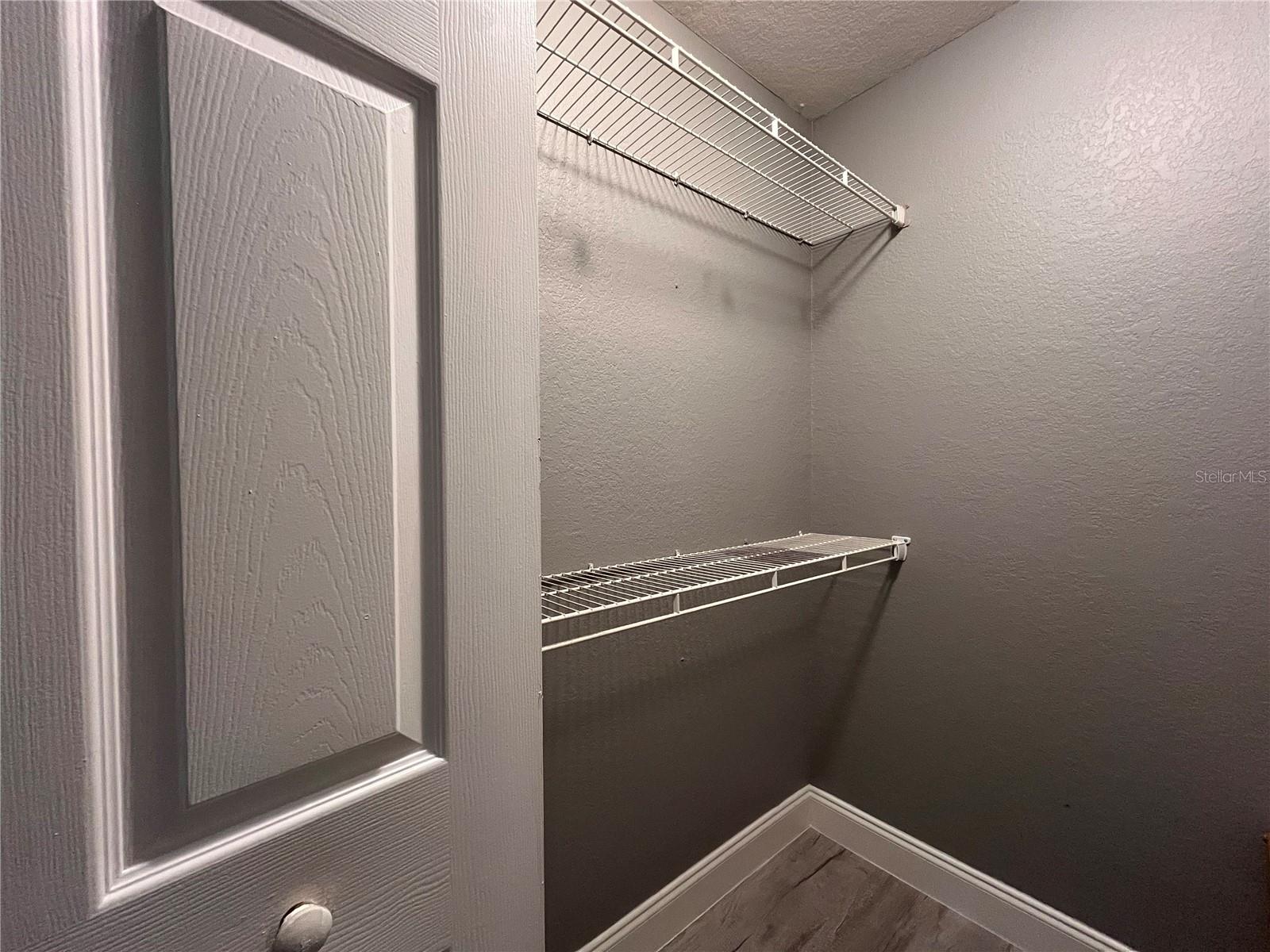 Image 18 of 22 For 13838 Fairway Island Drive 1412