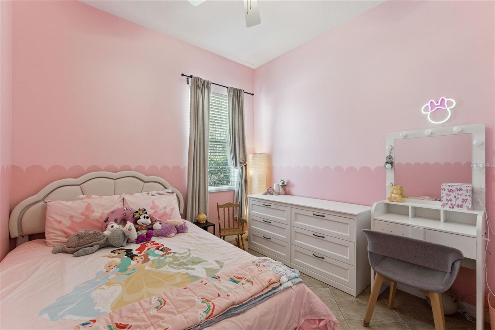 Image 20 of 41 For 13237 Fossick Road