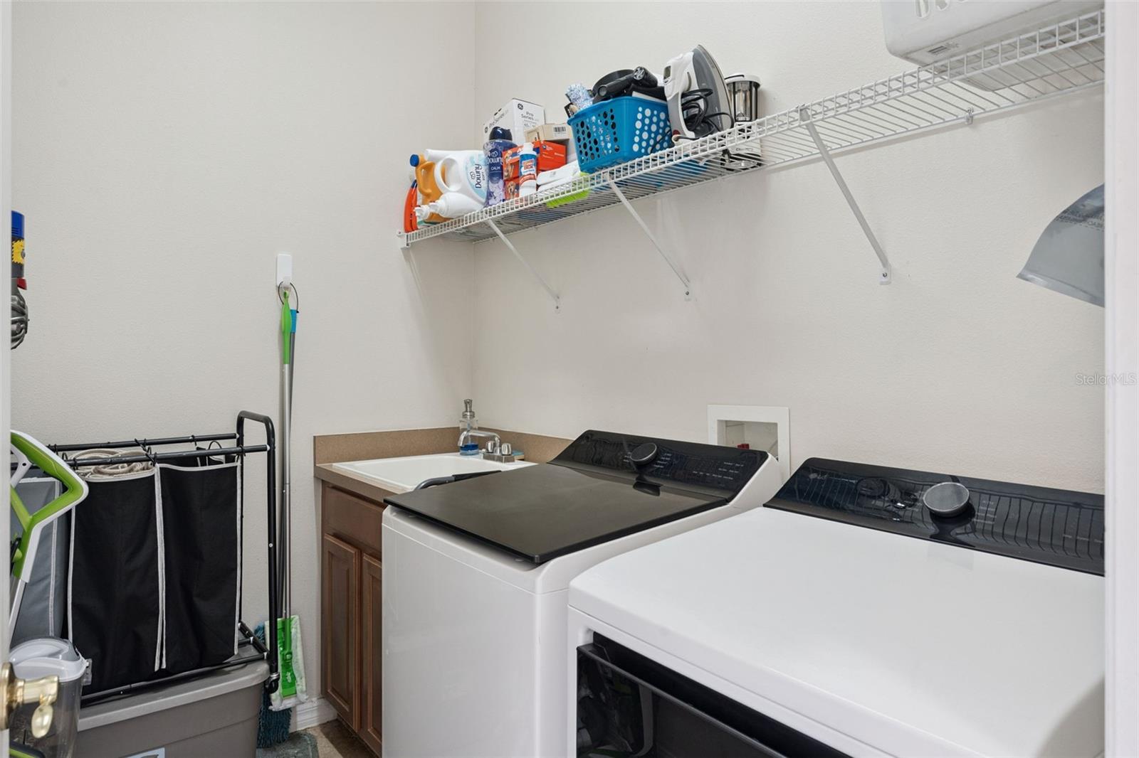 Image 23 of 41 For 13237 Fossick Road