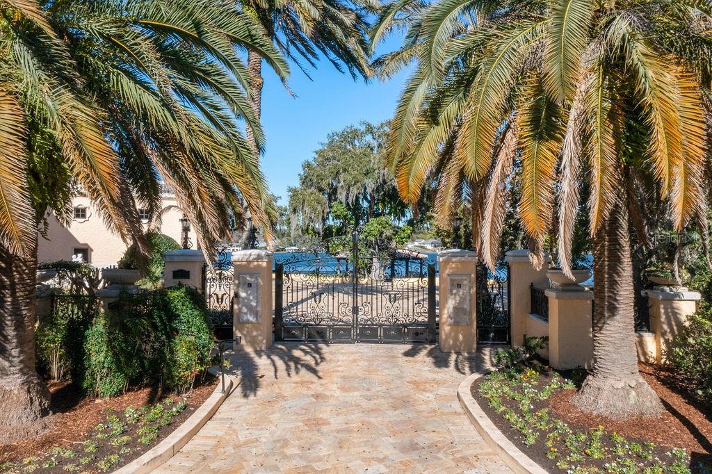 Image 11 of 63 For 4200 Down Point Lane