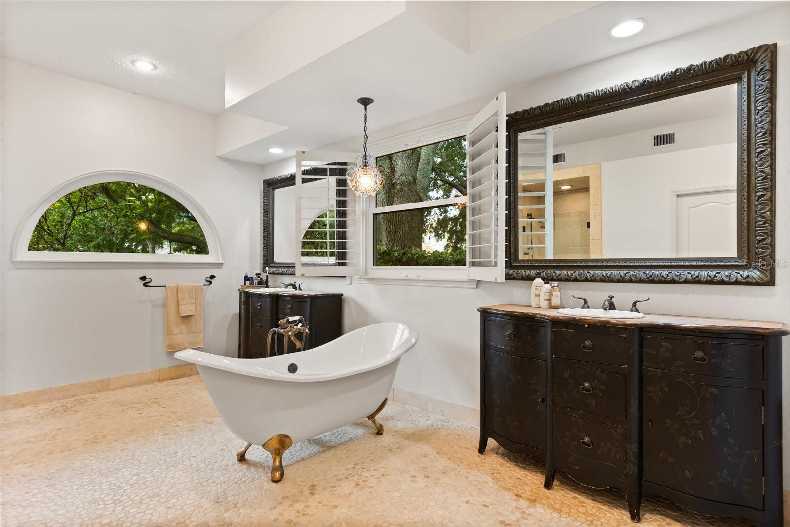 Image 21 of 58 For 13123 Luntz Point Lane