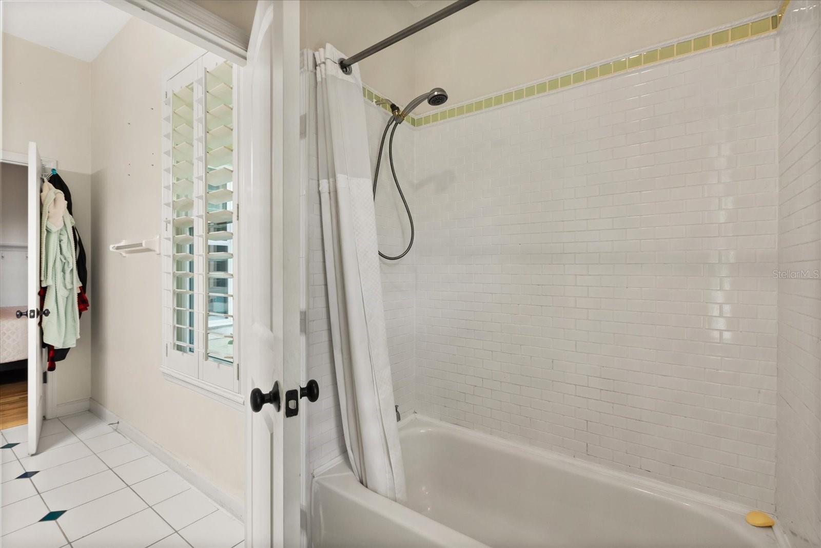 Image 26 of 58 For 13123 Luntz Point Lane