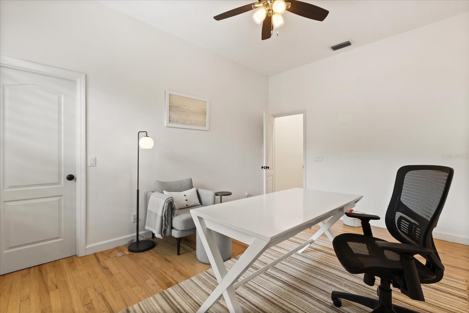 Image 27 of 58 For 13123 Luntz Point Lane