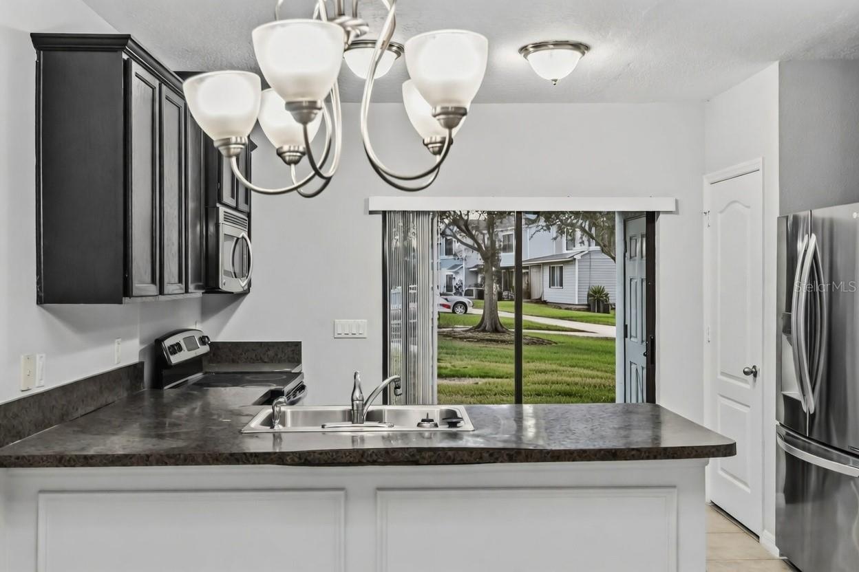 Image 7 of 18 For 1251 Trillium Park Lane