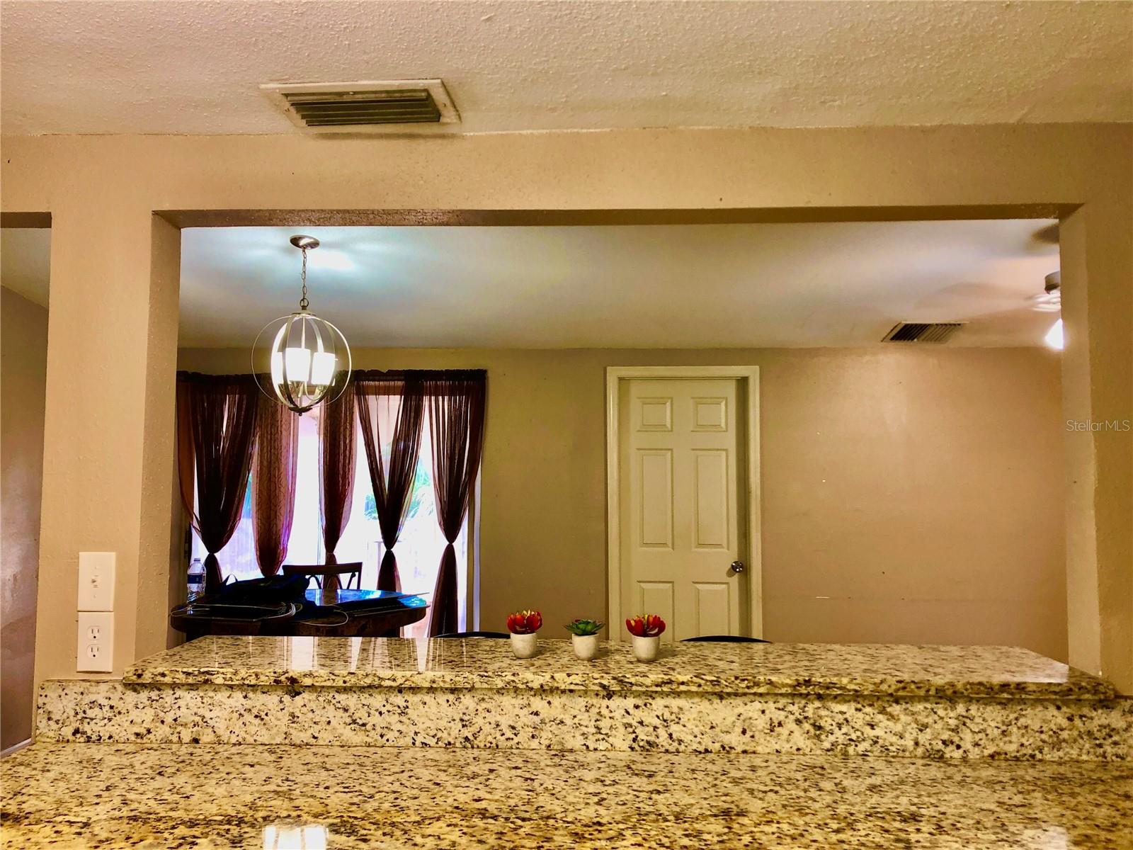 Image 4 of 15 For 7537 Jasmine Boulevard