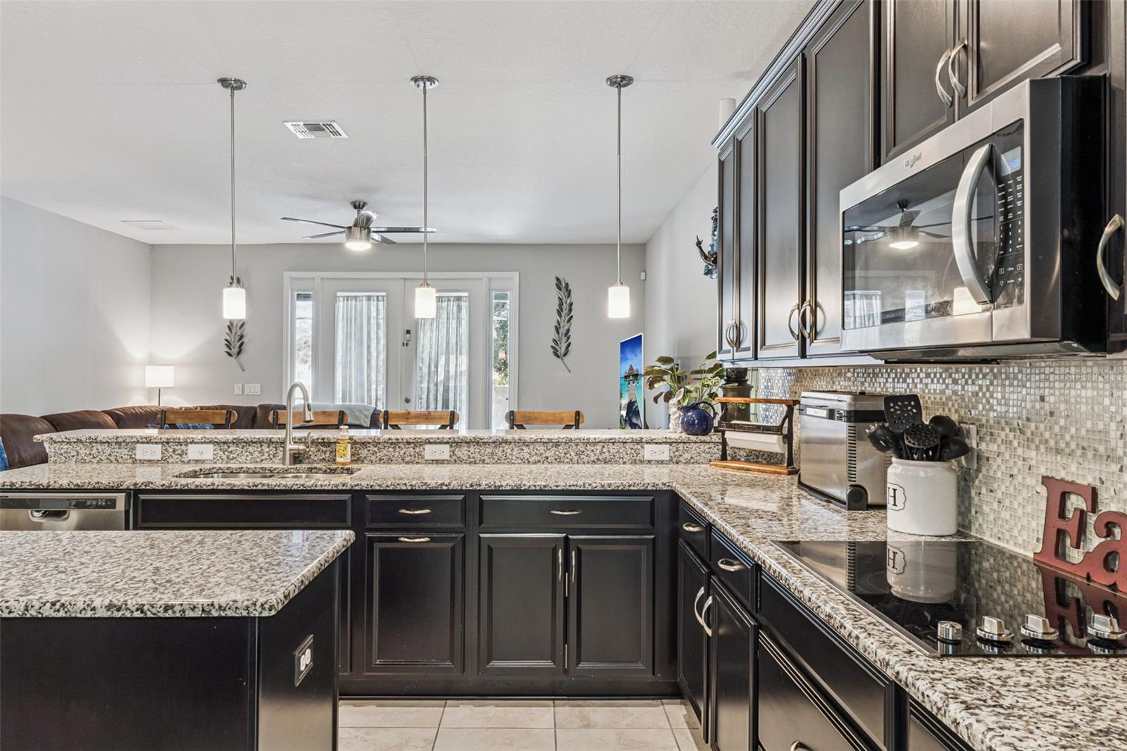 Image 17 of 65 For 262 Oakmont Reserve Drive