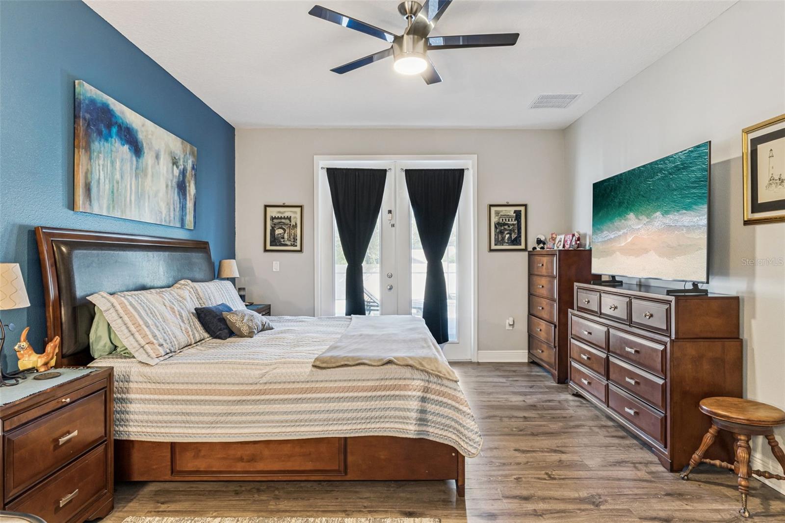 Image 22 of 65 For 262 Oakmont Reserve Drive