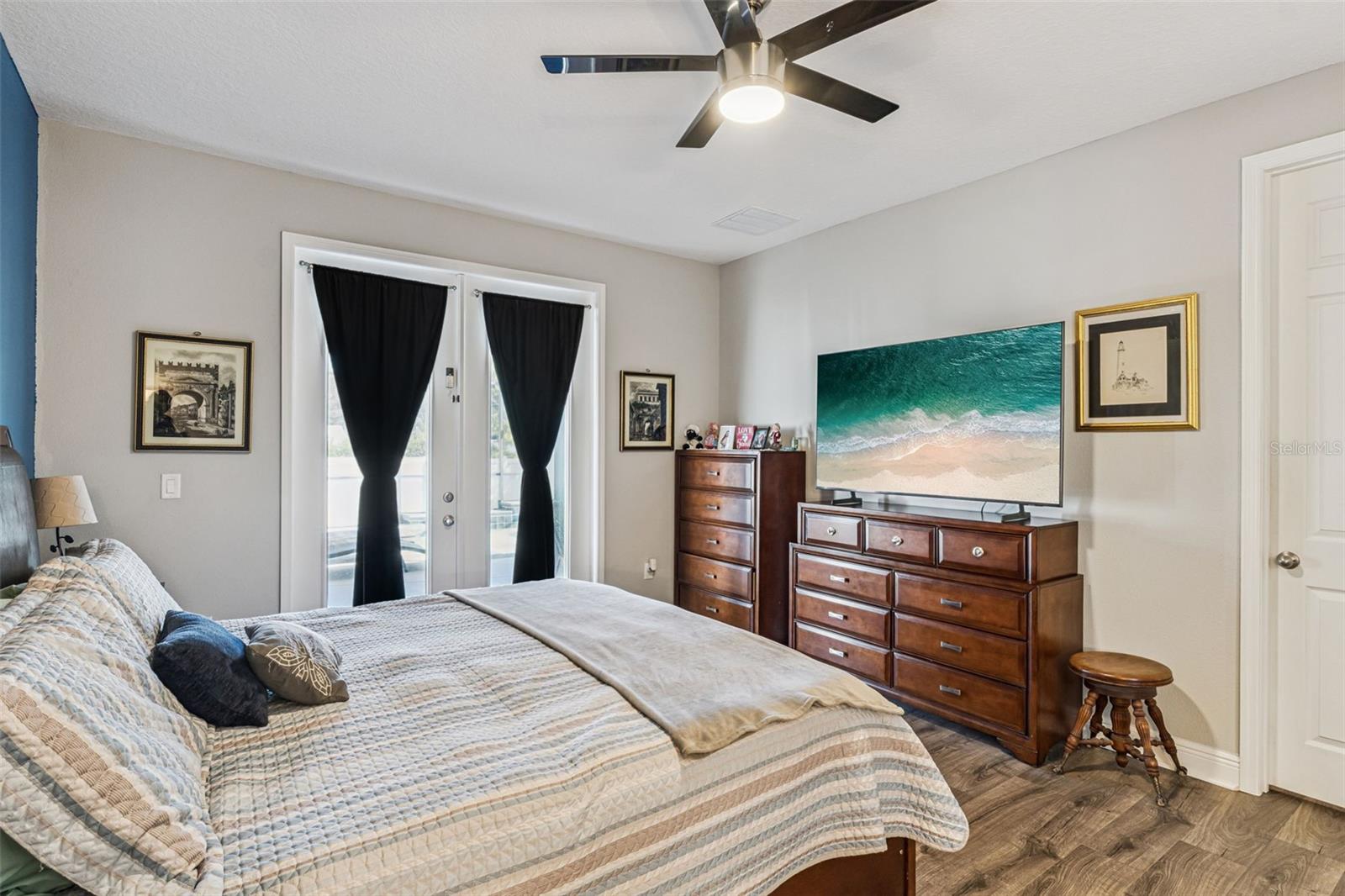 Image 23 of 65 For 262 Oakmont Reserve Drive