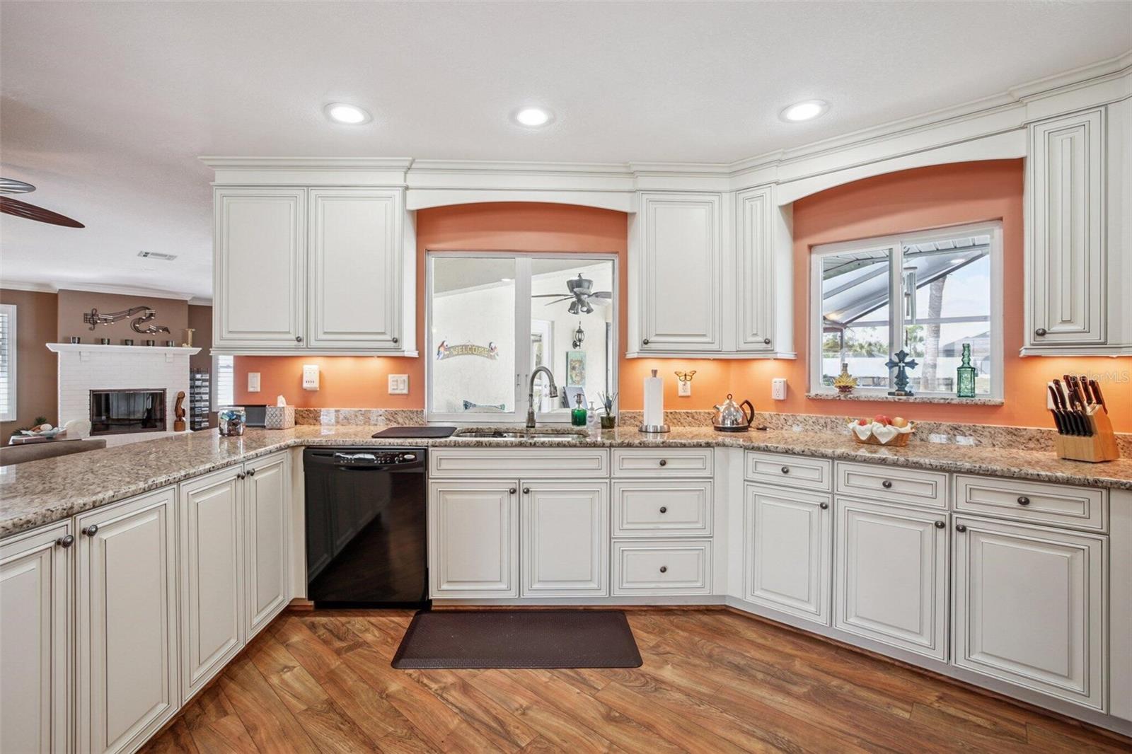 Image 7 of 25 For 3085 Rock Creek Drive