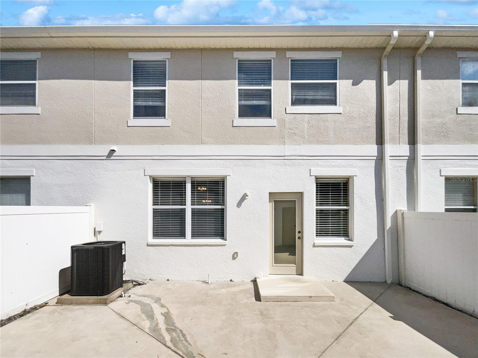 Image 27 of 27 For 2840 Grasmere View Parkway