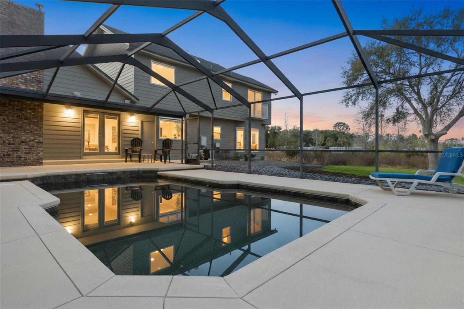 Image 32 of 41 For 1256 Center Street