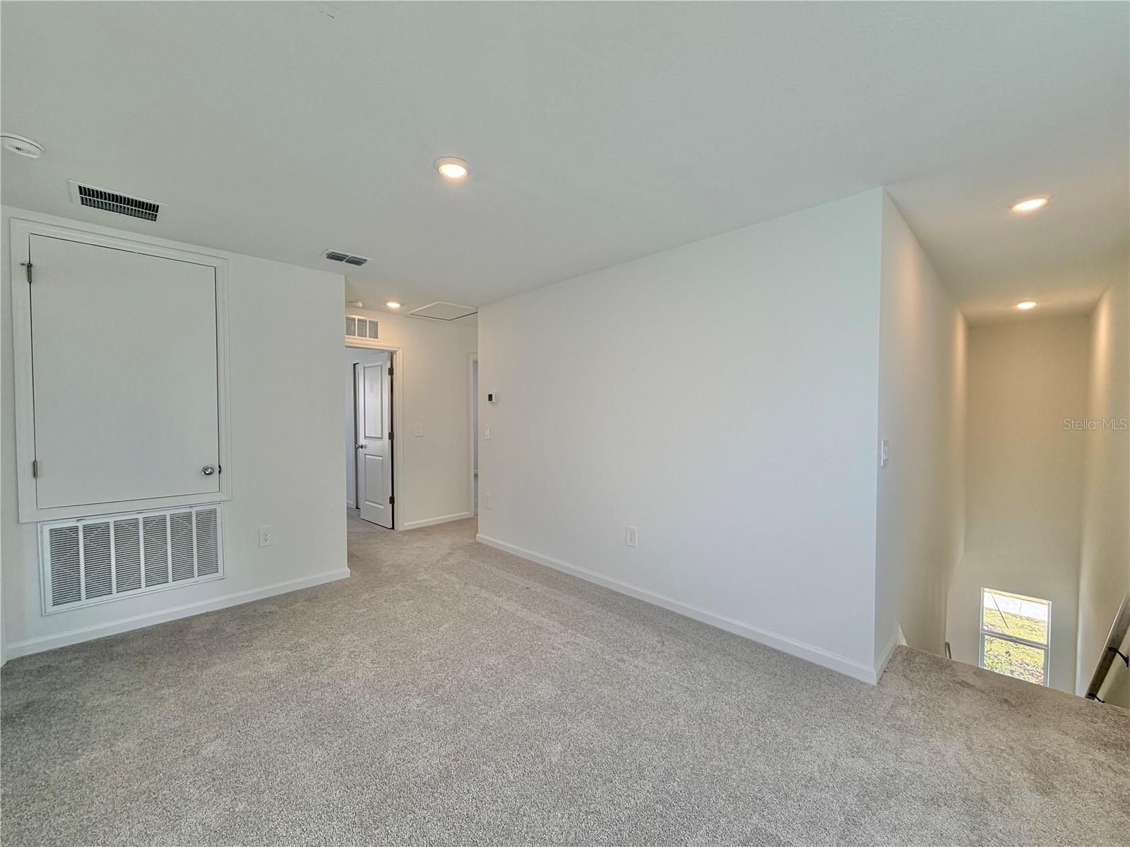 Image 13 of 38 For 3663 Hardman Drive