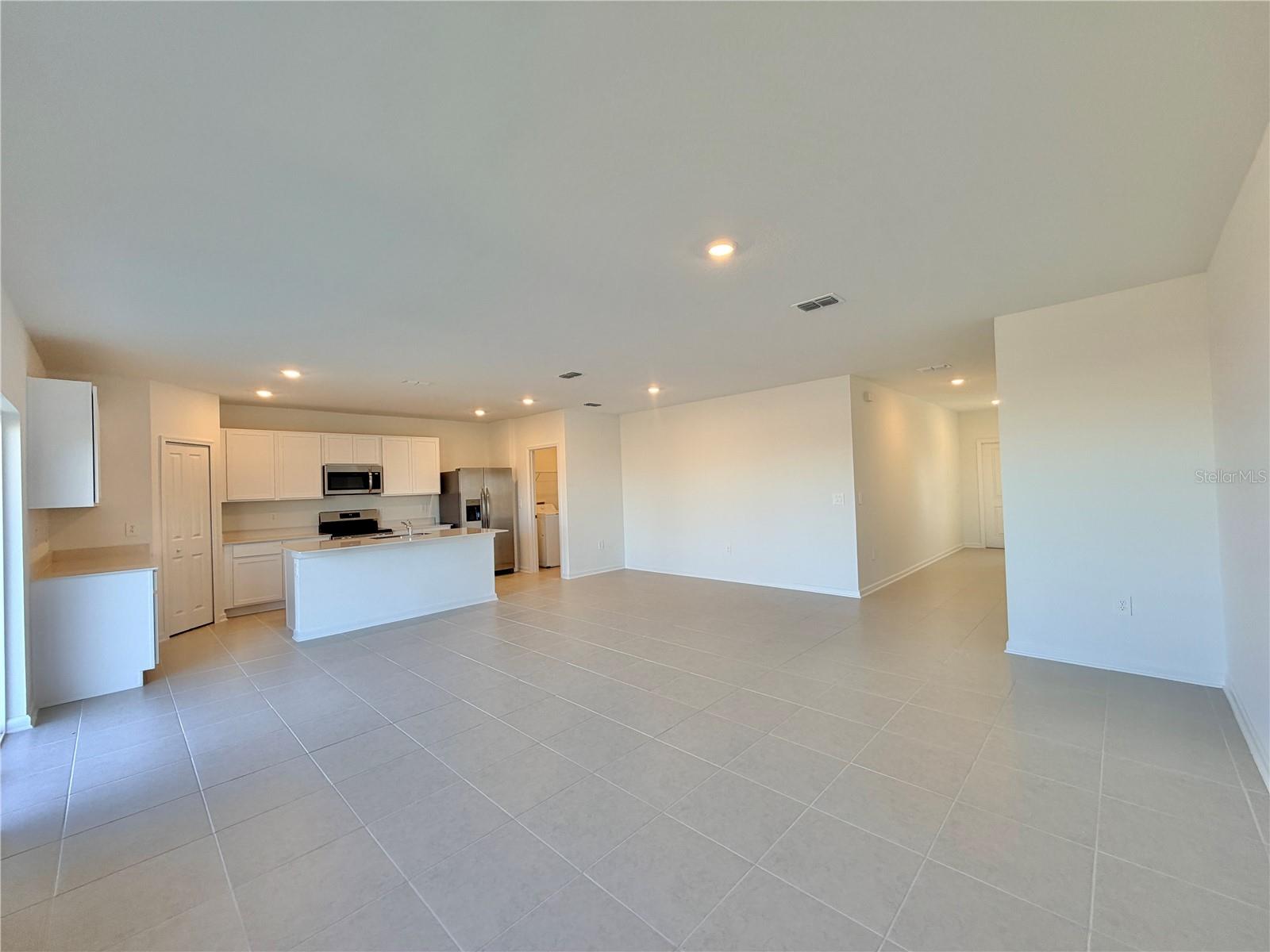 Image 6 of 38 For 3663 Hardman Drive