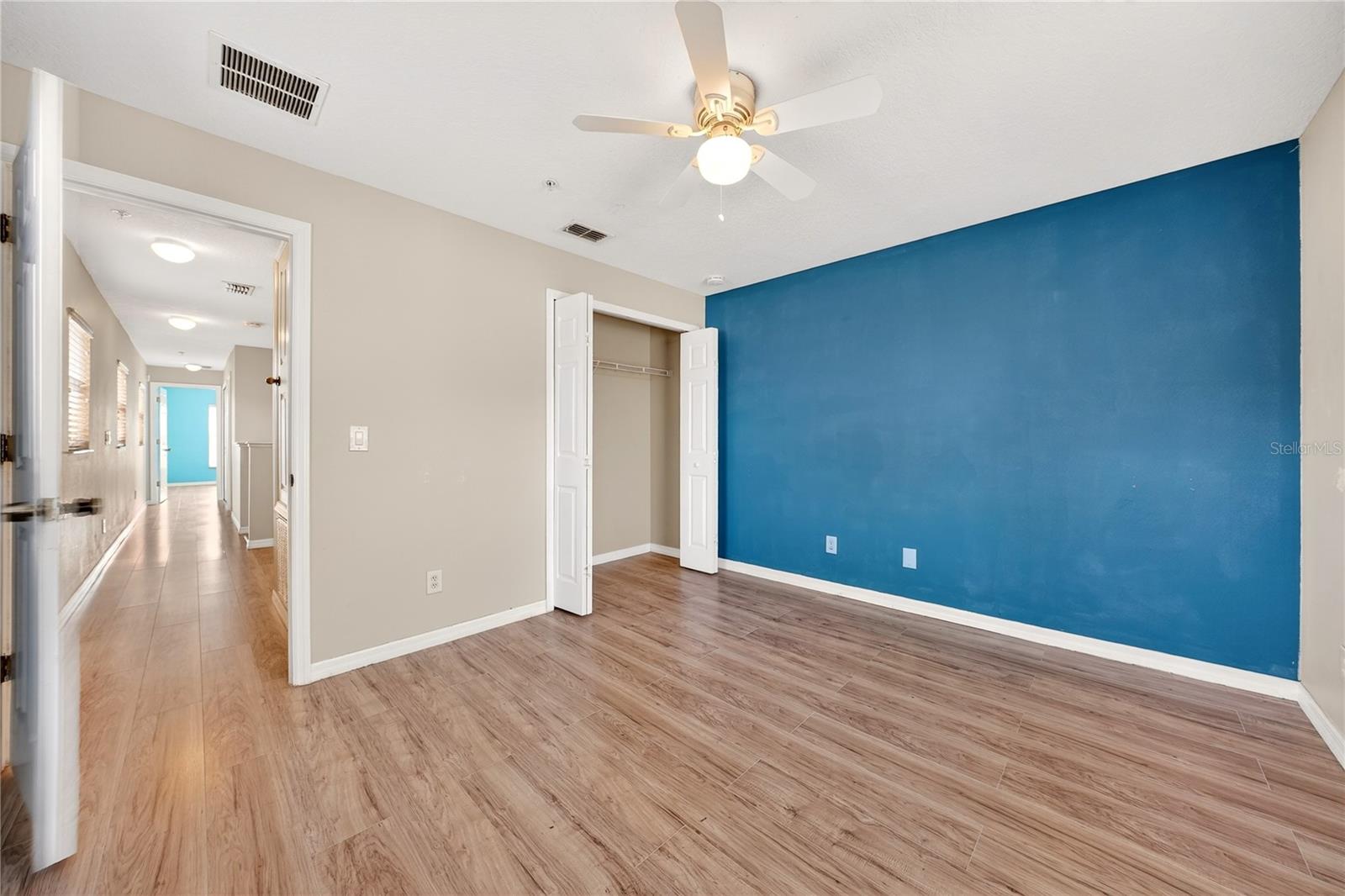 Image 28 of 48 For 2056 Cypress Bay Blvd