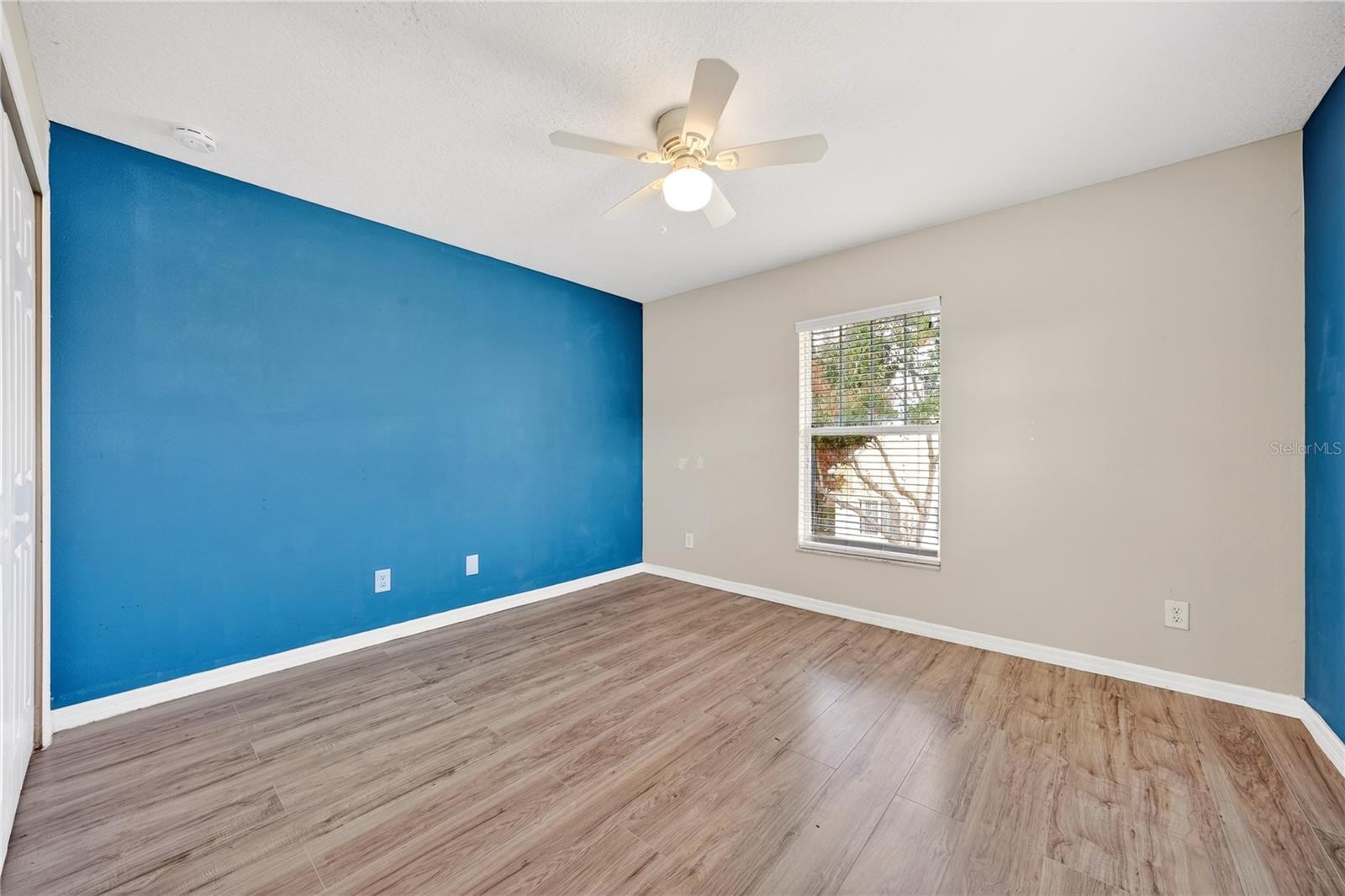 Image 29 of 48 For 2056 Cypress Bay Blvd