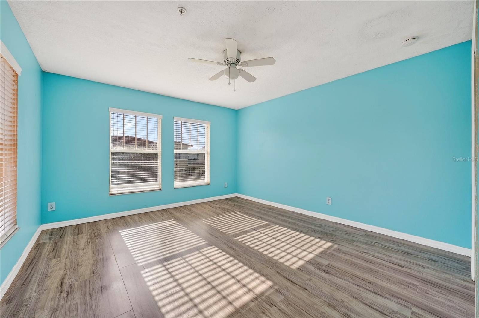 Image 34 of 48 For 2056 Cypress Bay Blvd