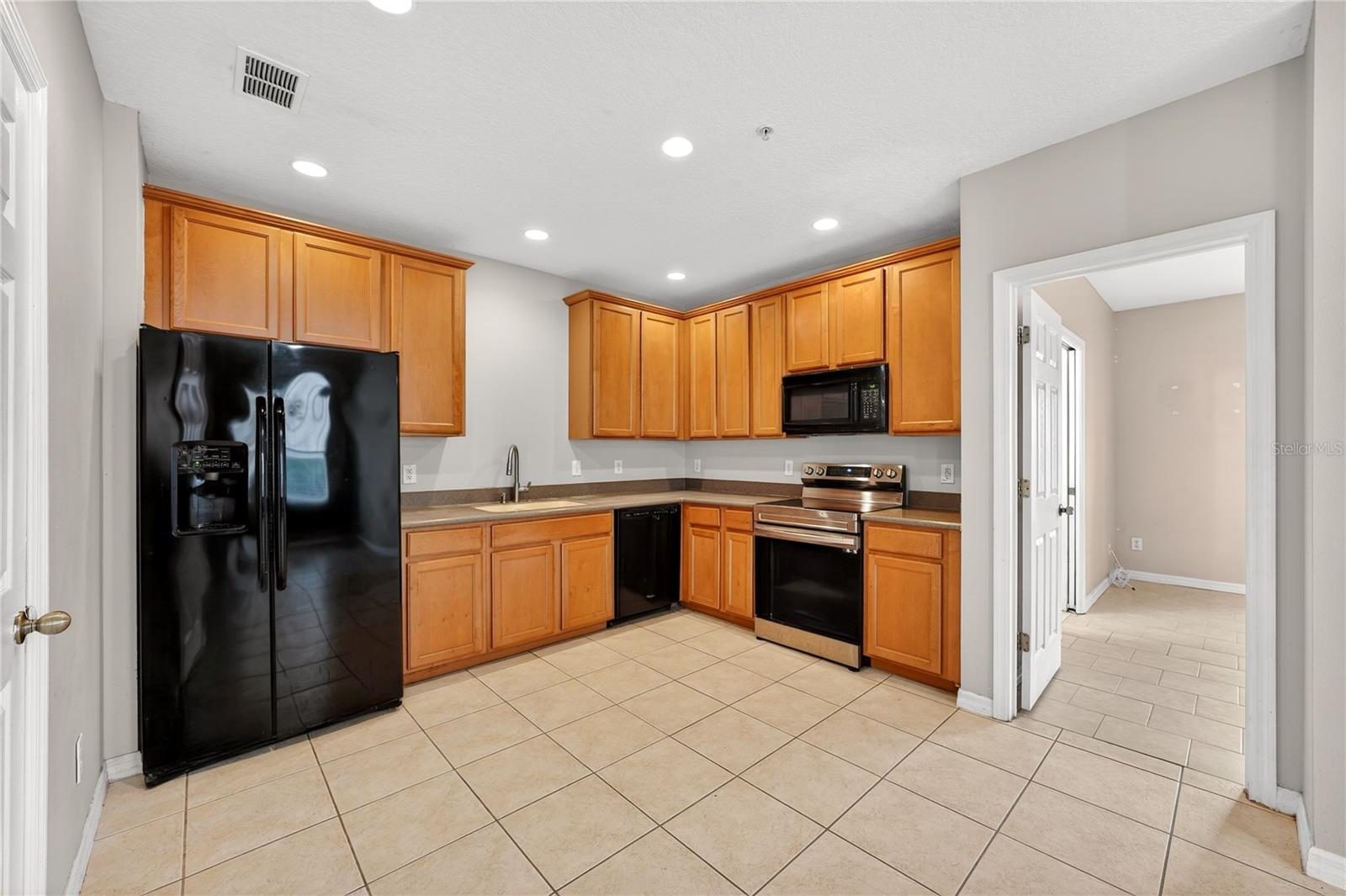 Image 6 of 48 For 2056 Cypress Bay Blvd