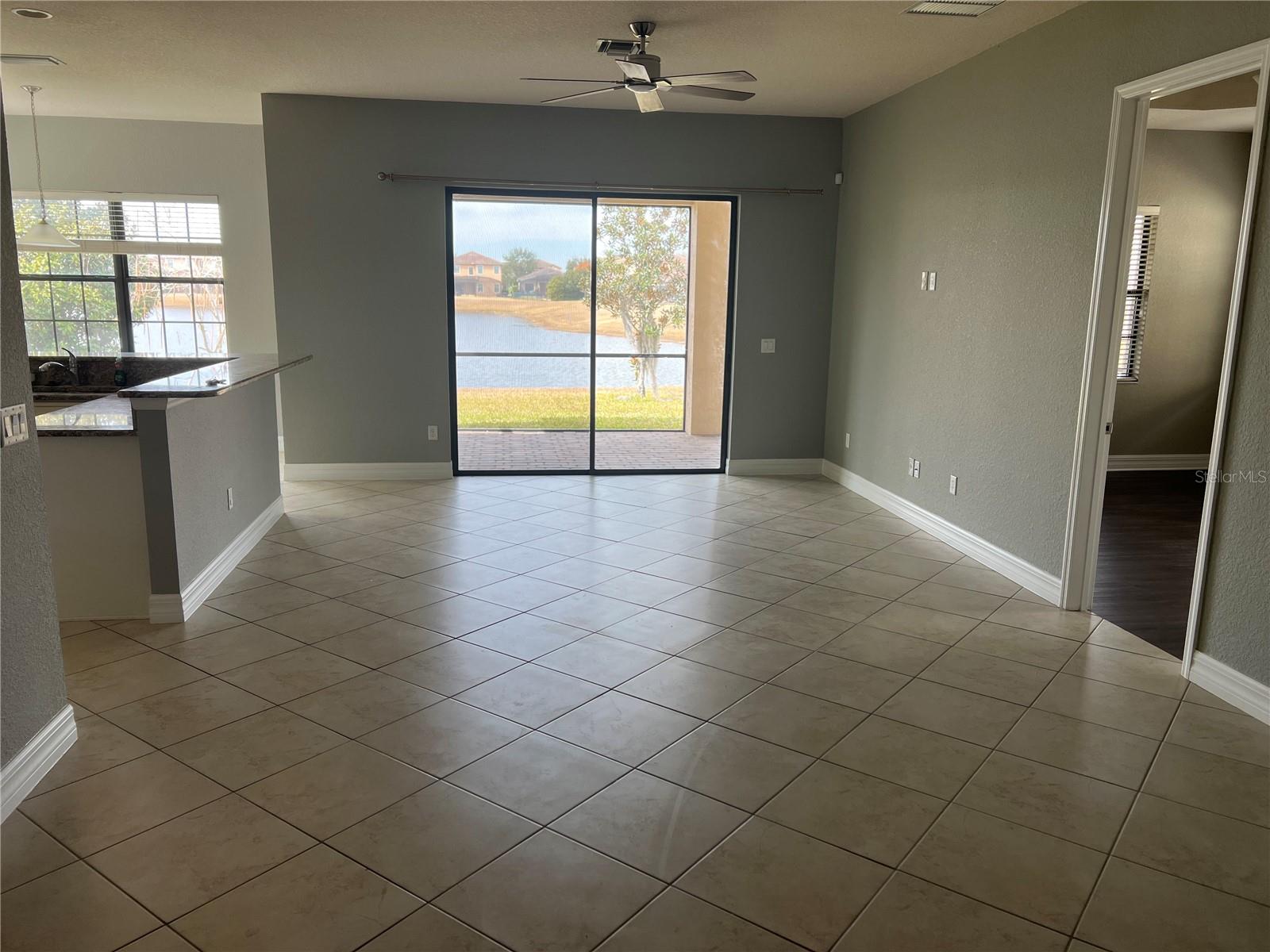 Image 16 of 21 For 13124 Woodford Street