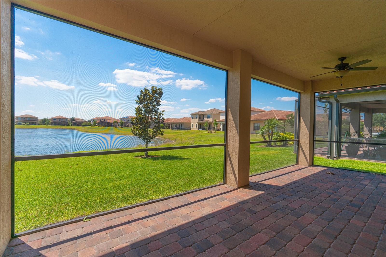 Image 4 of 21 For 13124 Woodford Street