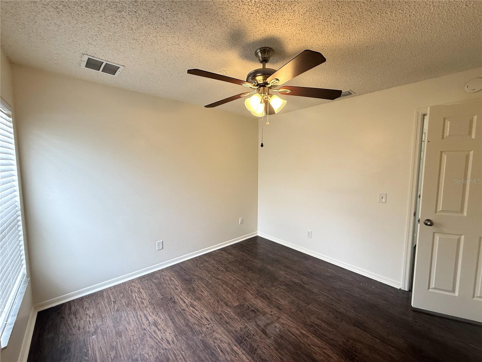 Image 11 of 25 For 159 Stillwater Drive