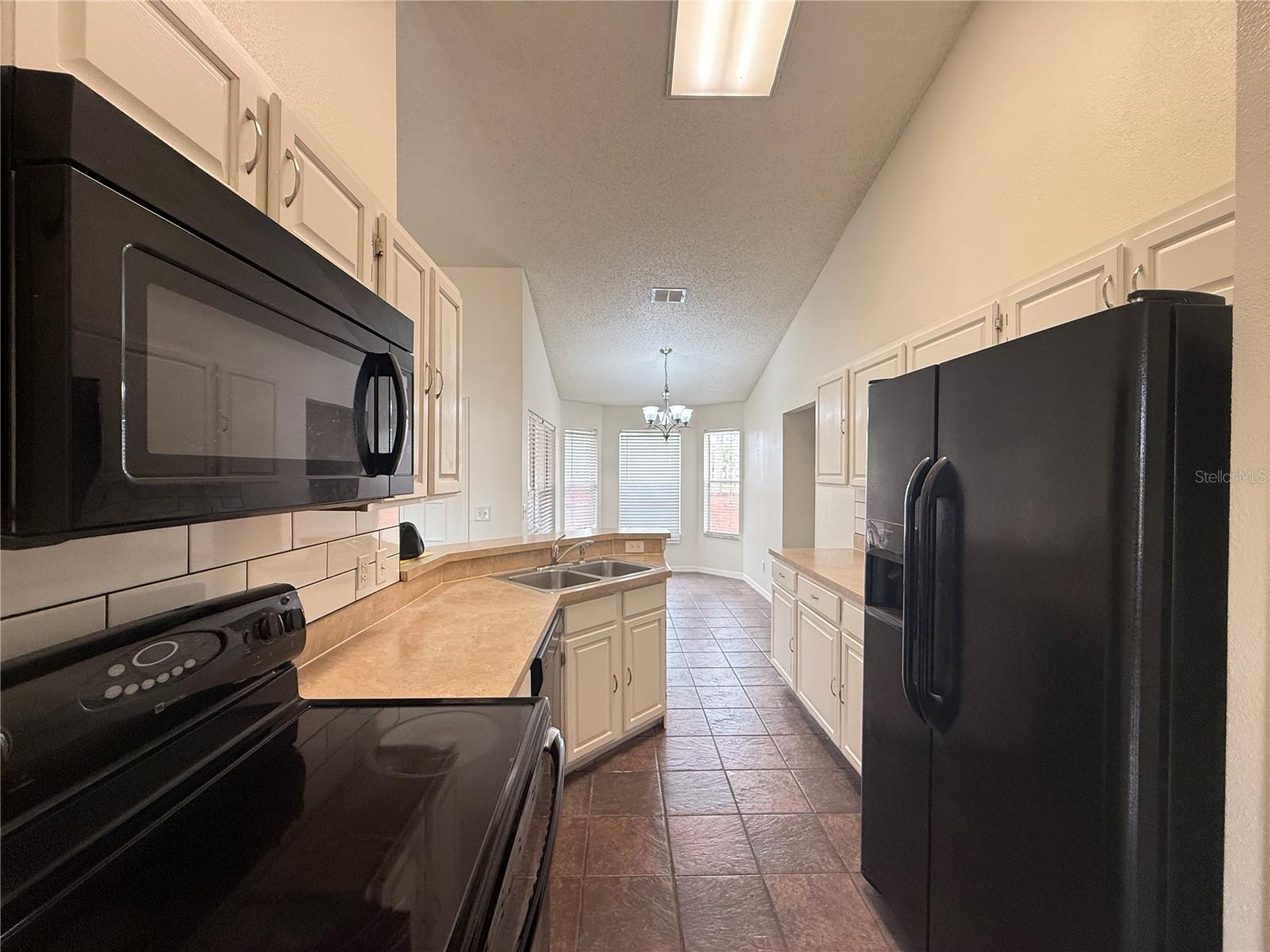 Image 8 of 25 For 159 Stillwater Drive