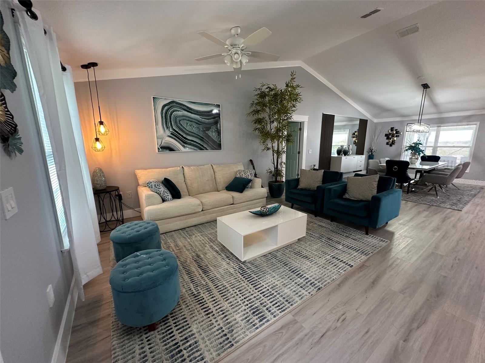 Image 3 of 30 For 9830 Water Fern Circle