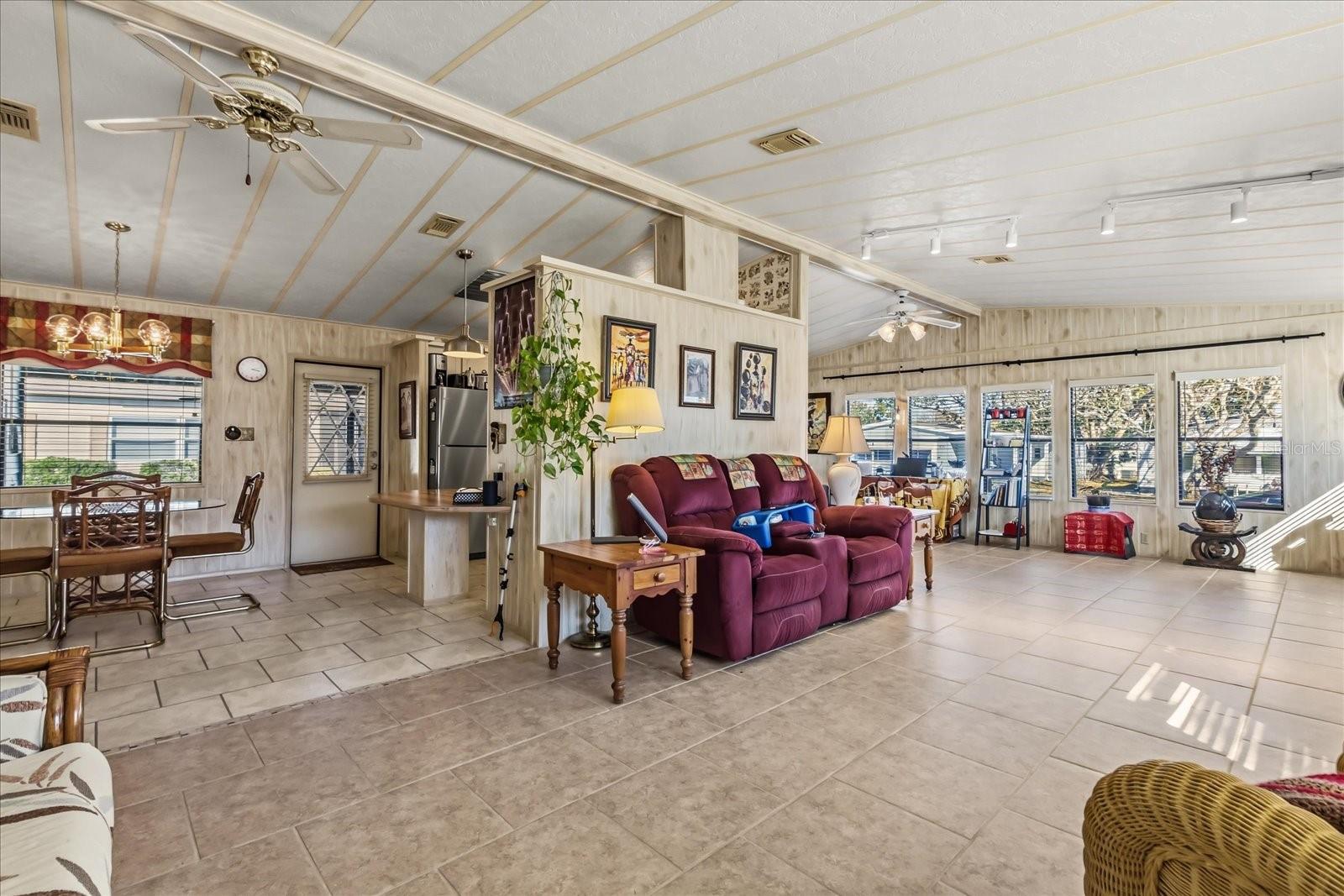 Image 10 of 56 For 1020 Dustin Drive