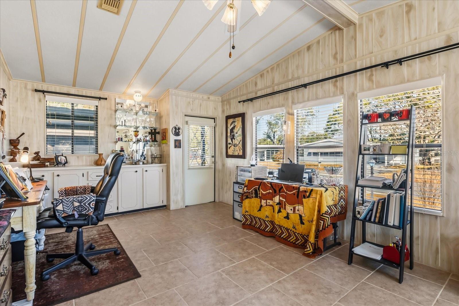 Image 7 of 56 For 1020 Dustin Drive