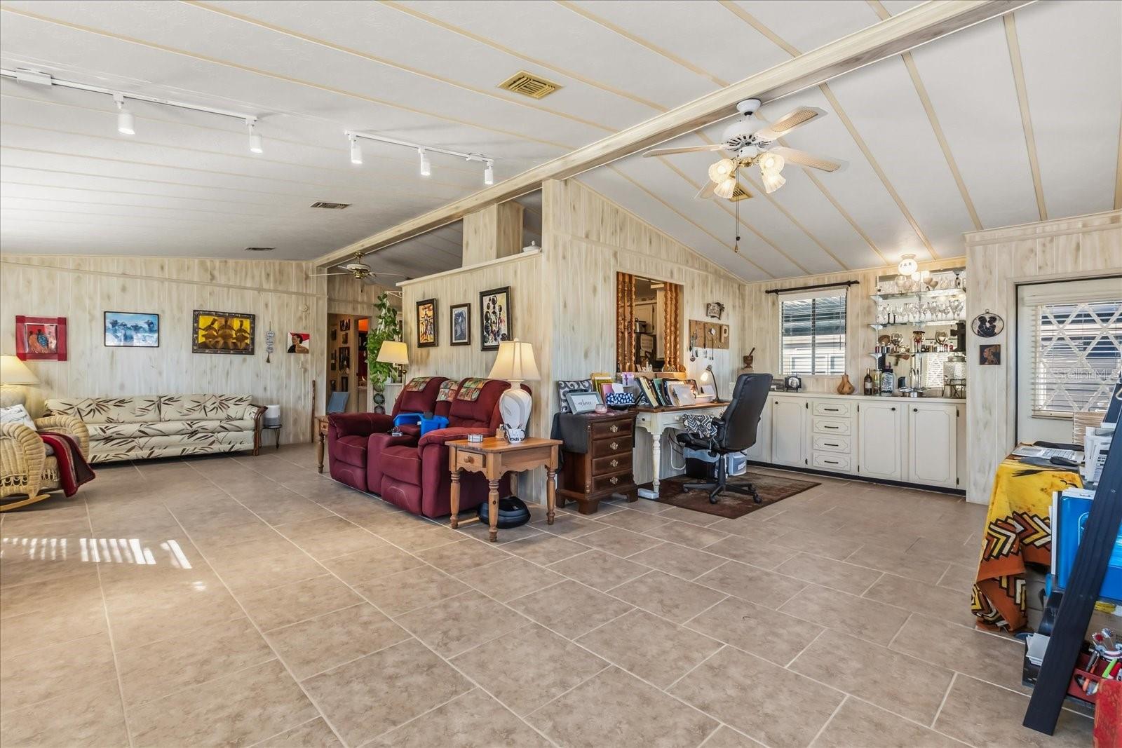 Image 9 of 56 For 1020 Dustin Drive