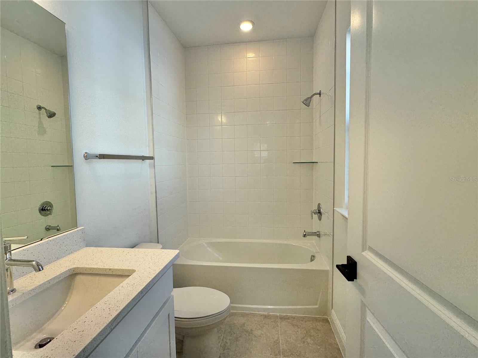 Image 31 of 60 For 13352 Leggett Alley