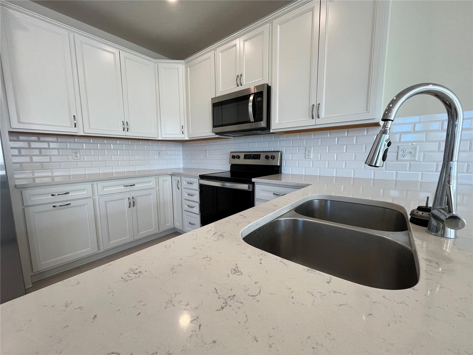 Image 7 of 29 For 14202 Sapelo Beach Drive