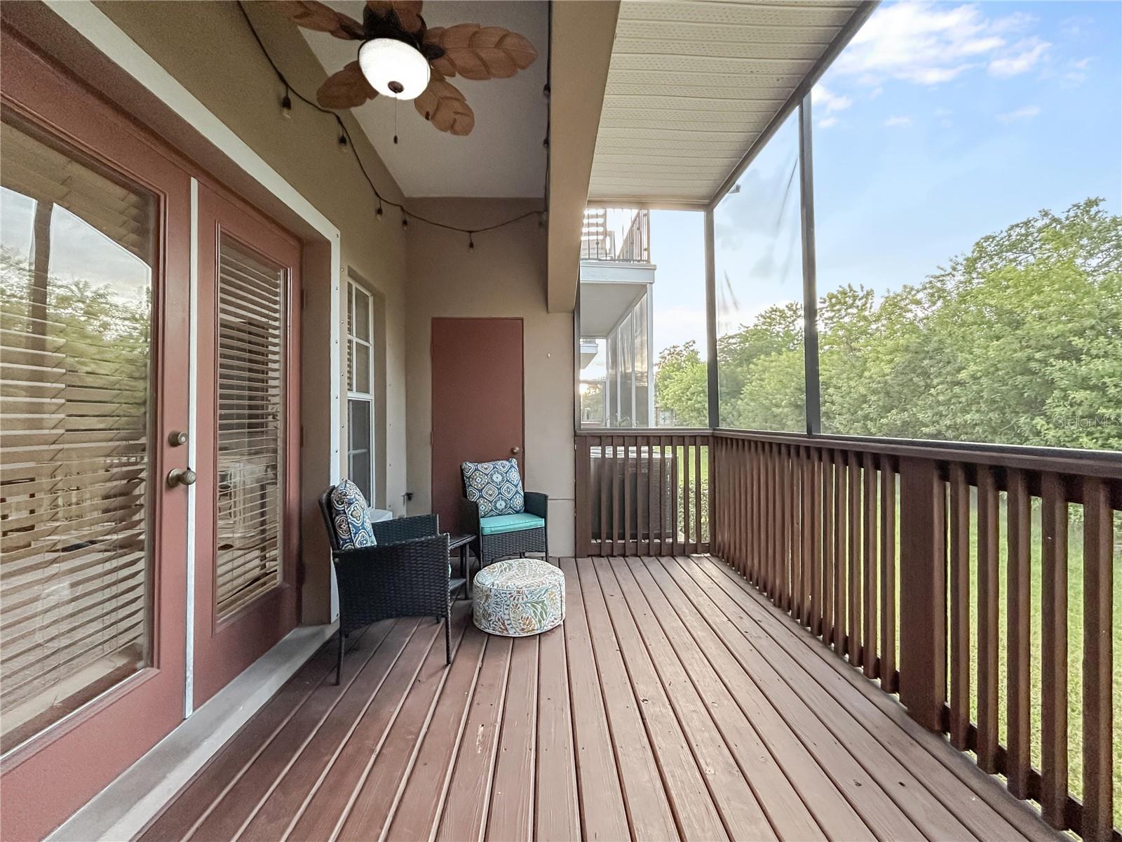 Listing photo id 31 for 254 Valencia Circle