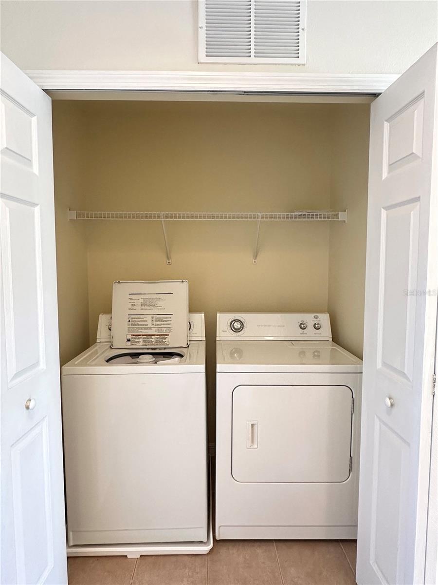 Image 24 of 81 For 9189 Camden Gardens Street