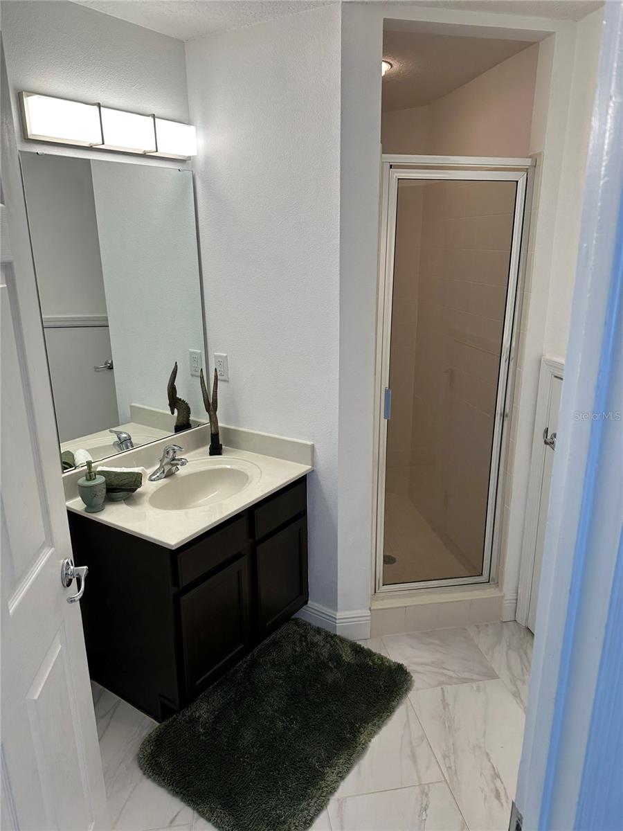 Image 52 of 81 For 9189 Camden Gardens Street