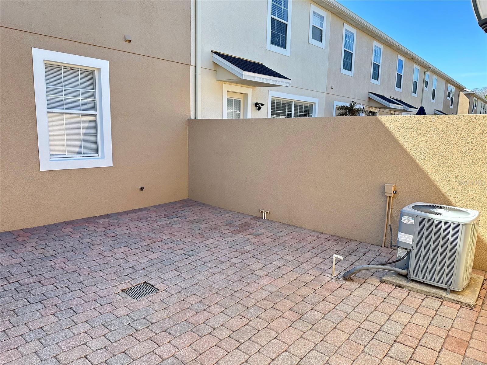 Image 63 of 81 For 9189 Camden Gardens Street