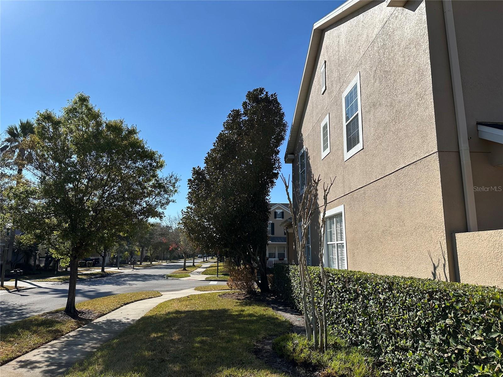 Image 80 of 81 For 9189 Camden Gardens Street