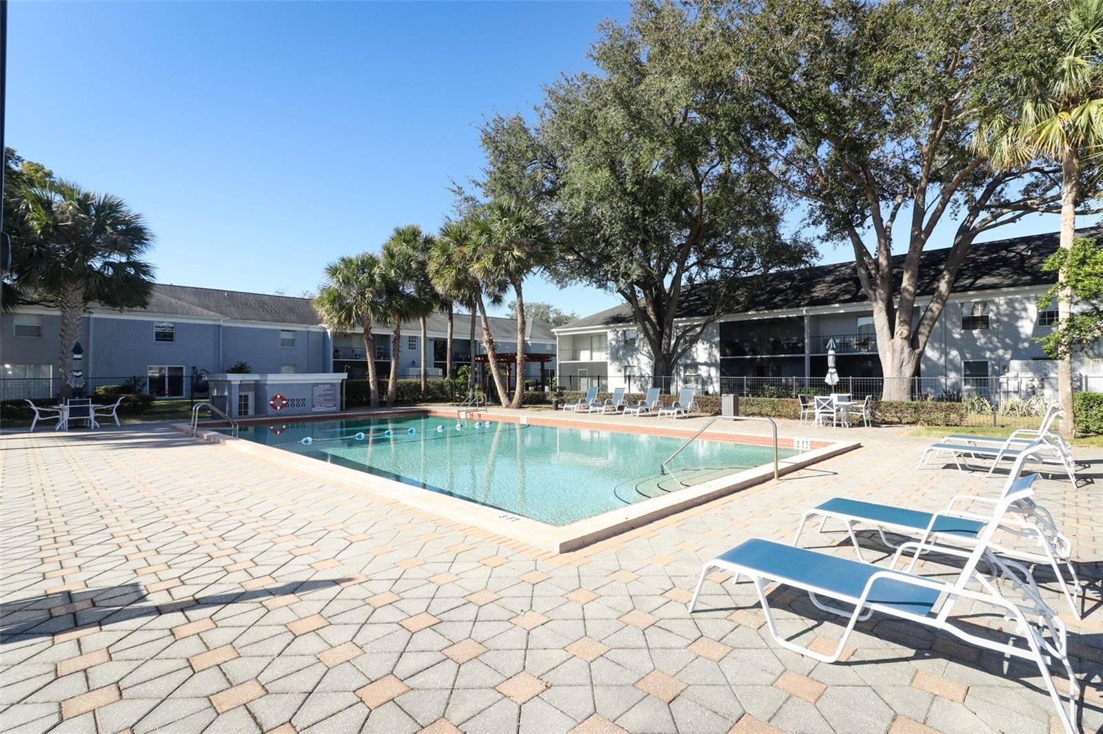 Image 40 of 43 For 189 Lewfield Circle 189