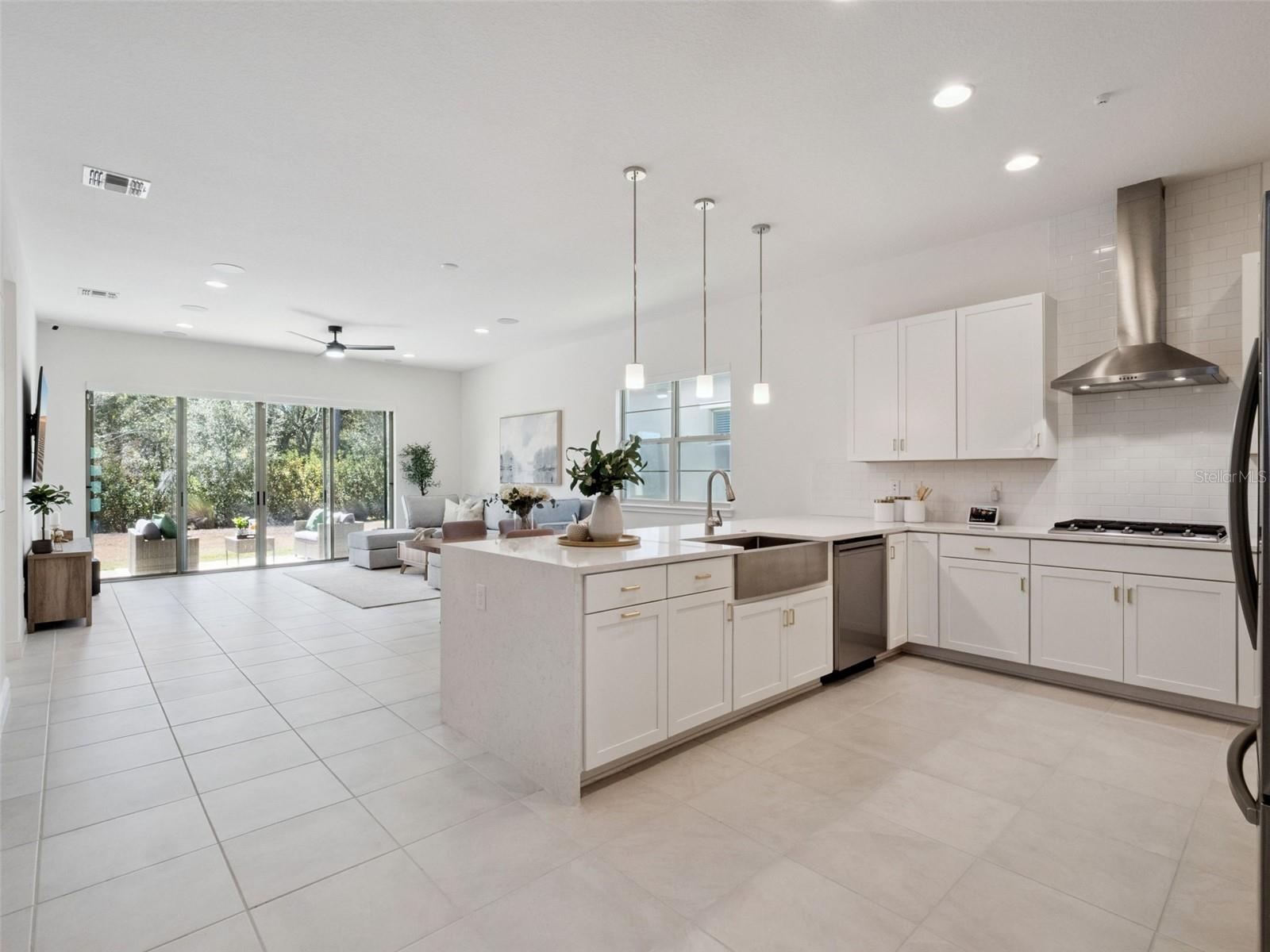 Image 6 of 47 For 2932 Tupelo Loop