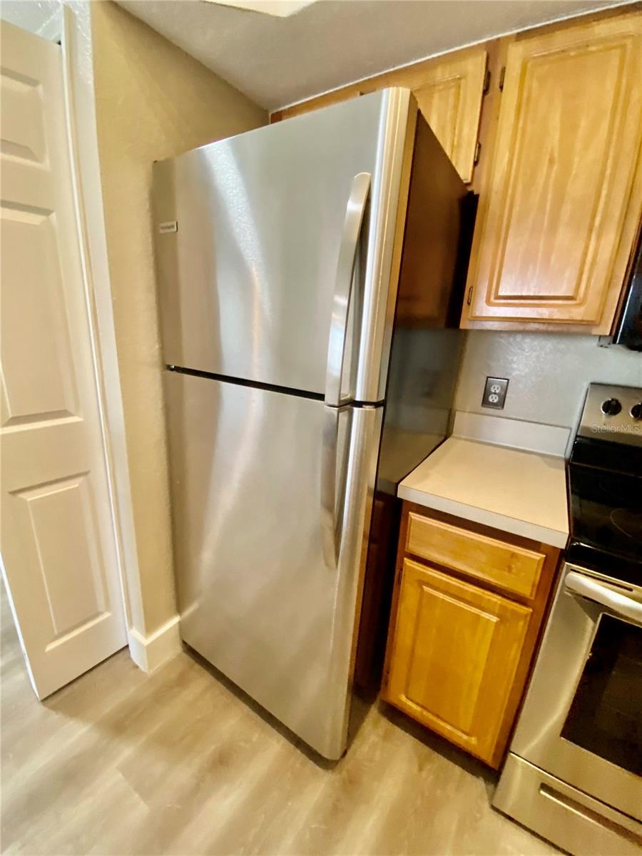 Image 5 of 25 For 13015 Plantation Park Circle 1037