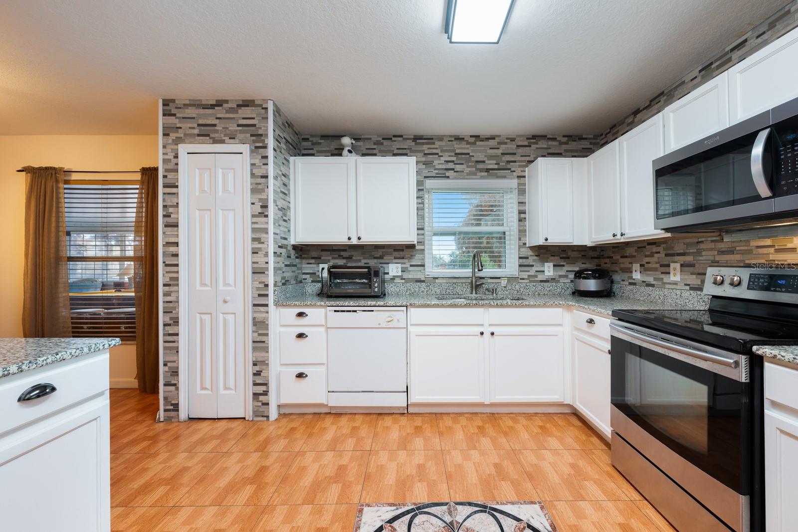 Image 10 of 40 For 2540 Winners Circle