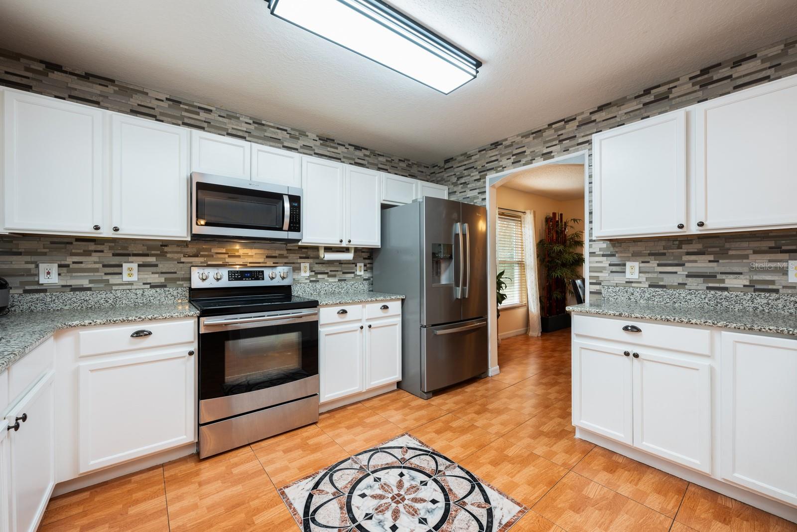 Image 9 of 40 For 2540 Winners Circle