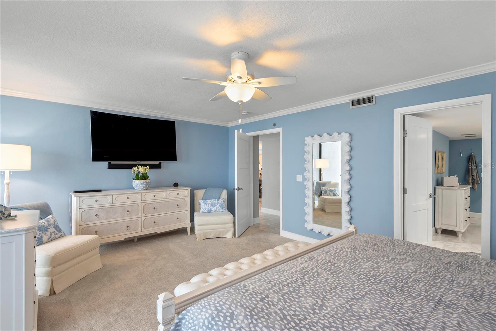 Image 21 of 48 For 5275 Atlantic Avenue S 1108