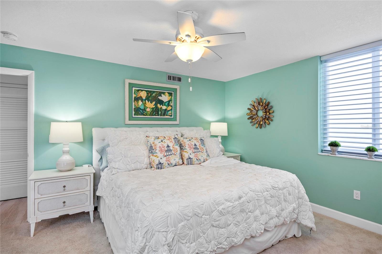 Image 32 of 48 For 5275 Atlantic Avenue S 1108