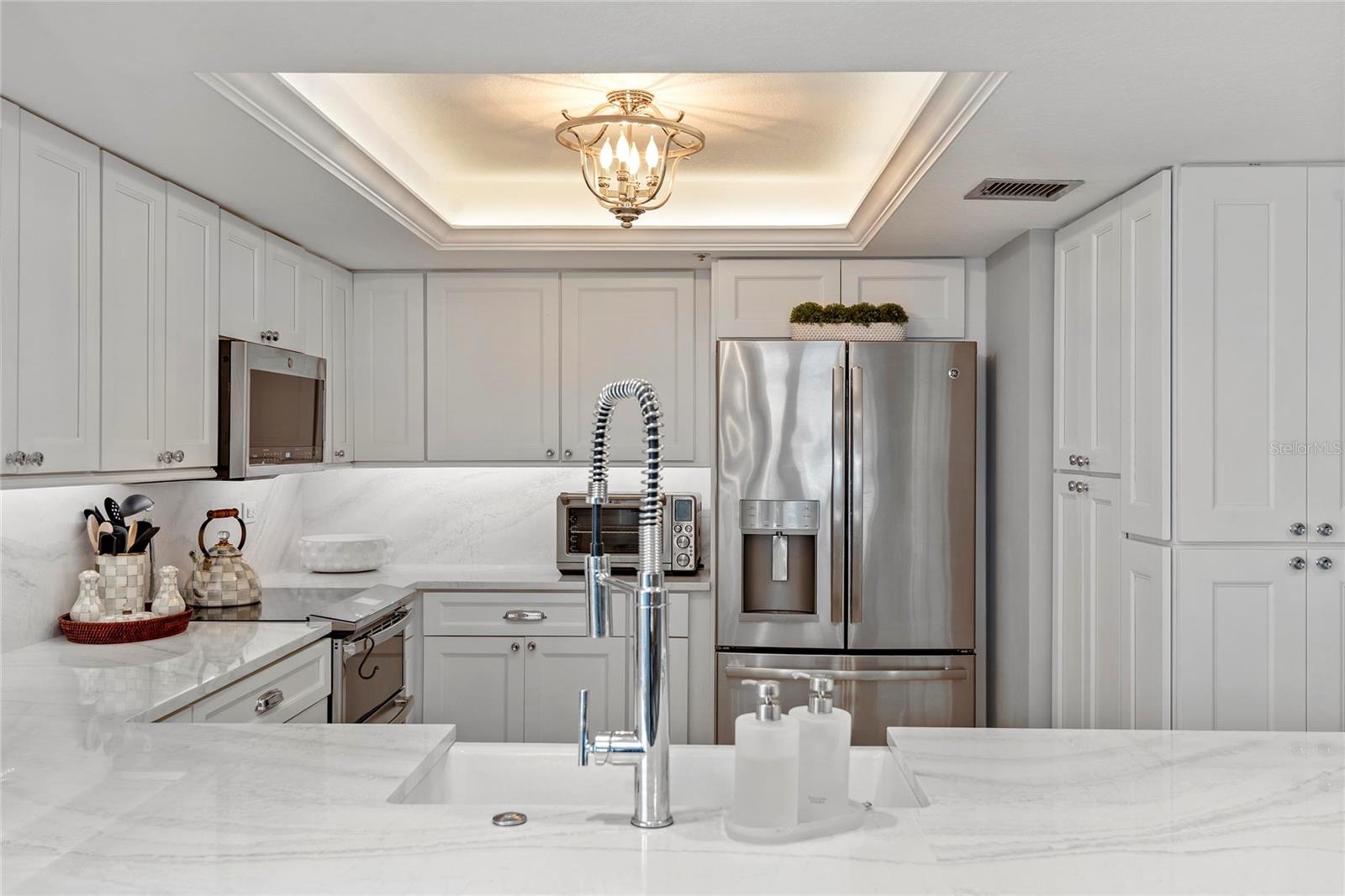 Image 4 of 48 For 5275 Atlantic Avenue S 1108